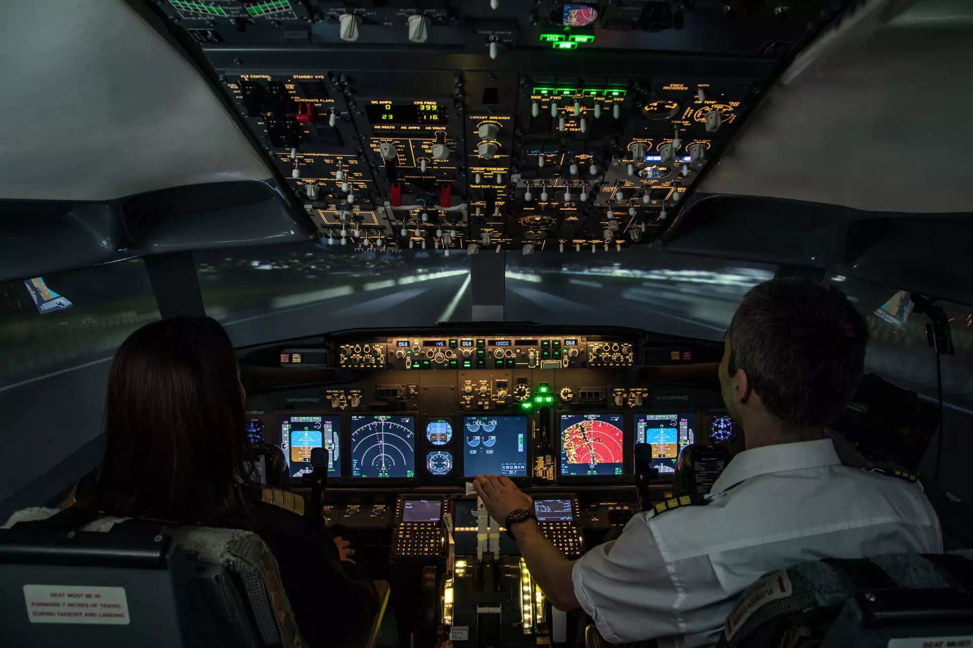 Экстремальный полет на авиасимуляторе Boeing-737 NG  – dream-moments