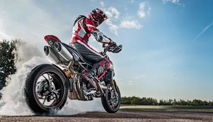 Мотошкола Ducati  – dream-moments