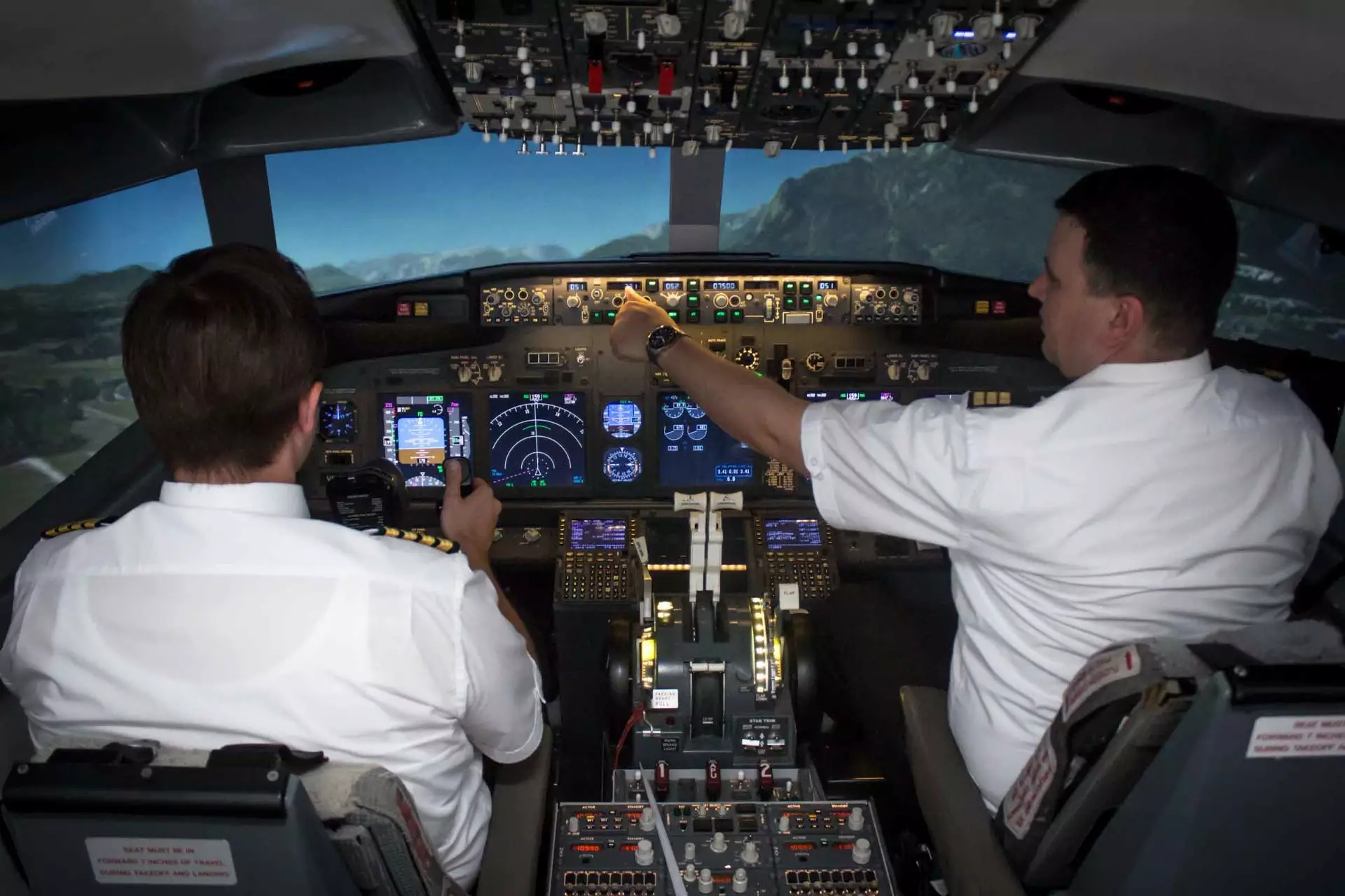 Полет на авиасимуляторе Boeing 737 NG 2 – dream-moments